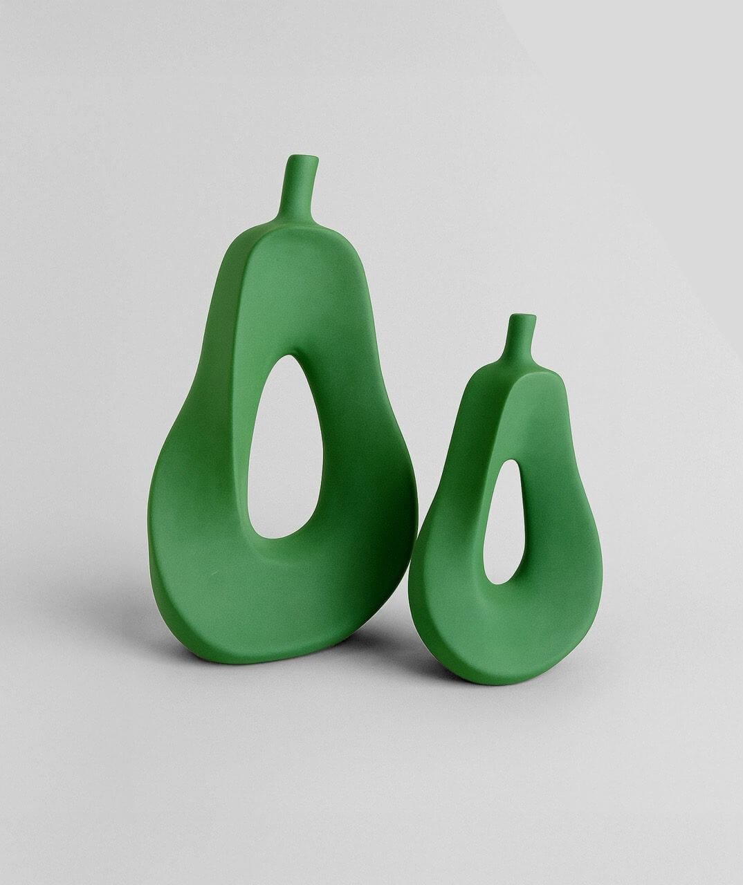 Büyük Armut 2 li Büyük Armut 2’li obje – el boyaması dekoratif obje, doğadan ilham alan modern tasarım, ikili armut formu